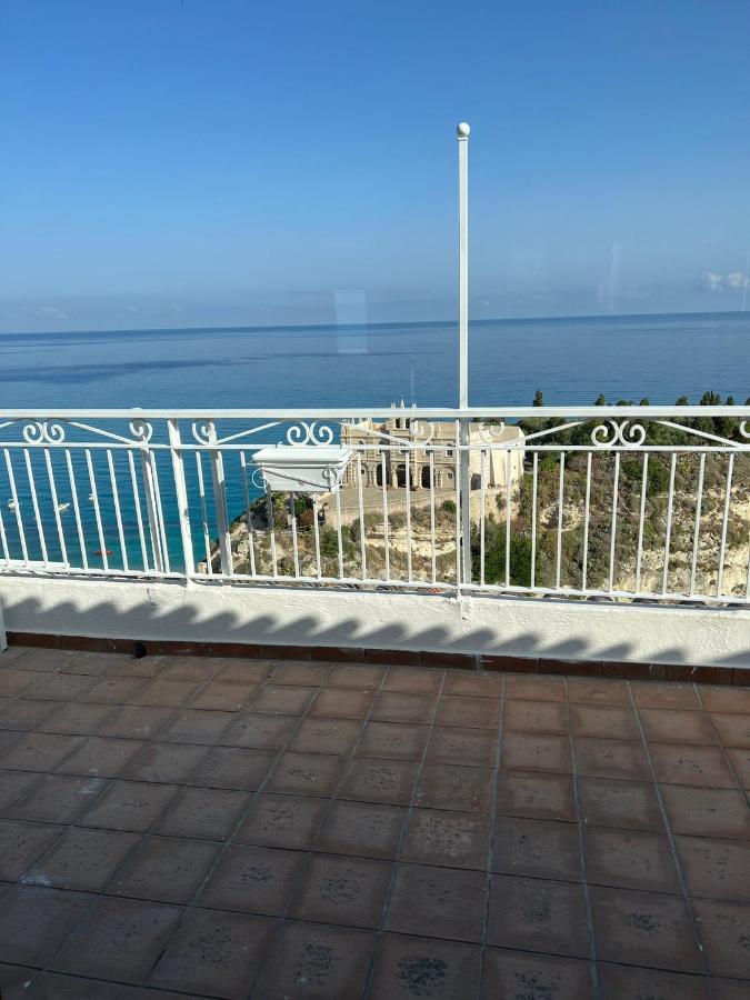 Lady White Hotel Tropea Exterior photo