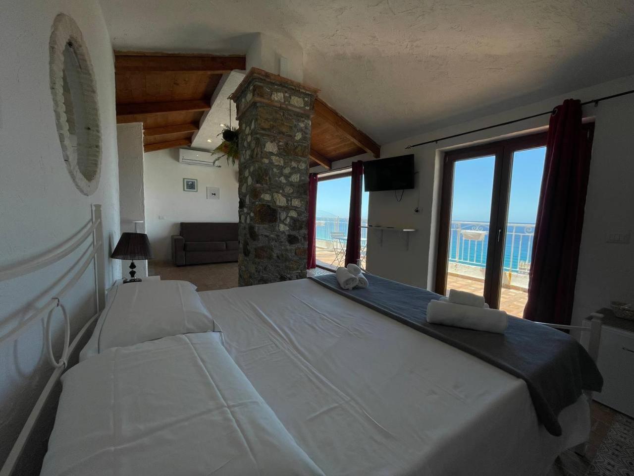 Lady White Hotel Tropea Exterior photo