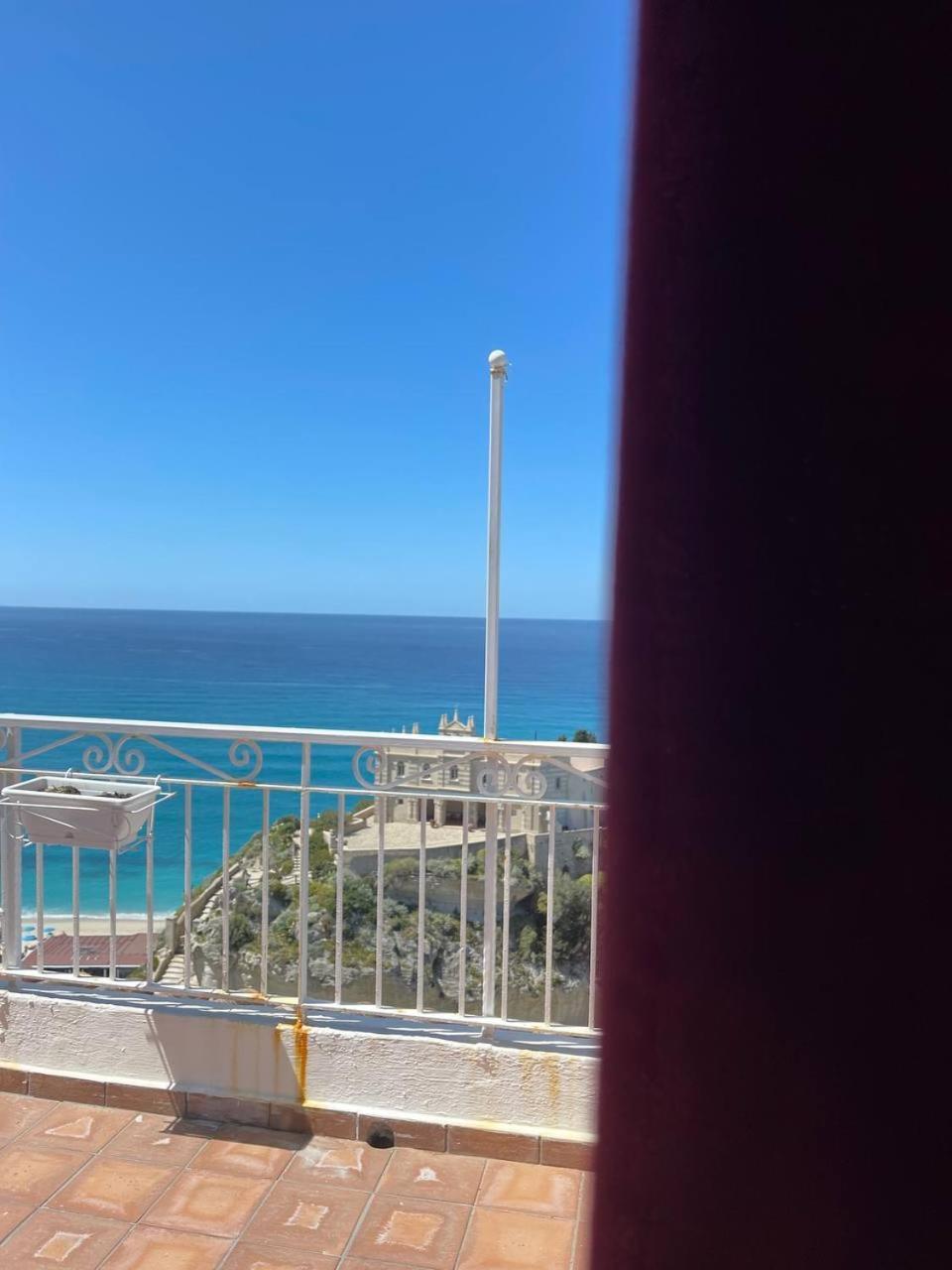 Lady White Hotel Tropea Exterior photo